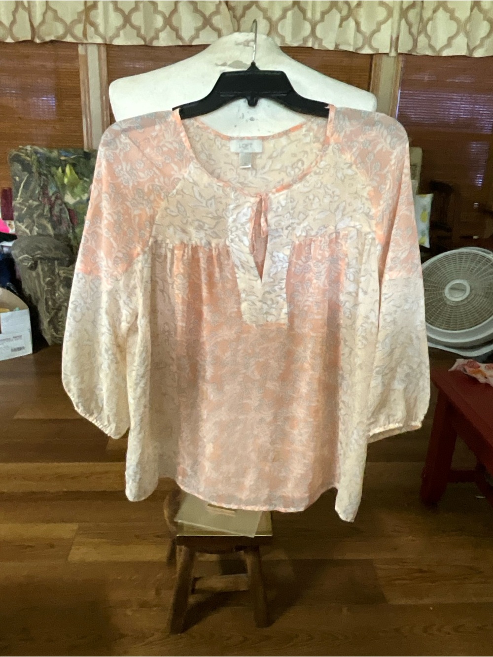 Loft size medium top